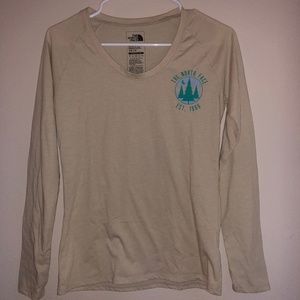 The North Face Long Sleeve Shirt